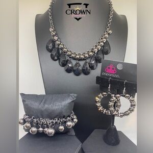 Black and Silver beaded Necklace Set